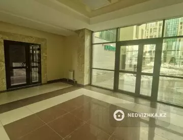 3-комнатная квартира, этаж 4 из 8, 87 м²