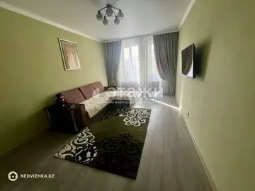 1-комнатная квартира, этаж 9 из 9, 41 м²
