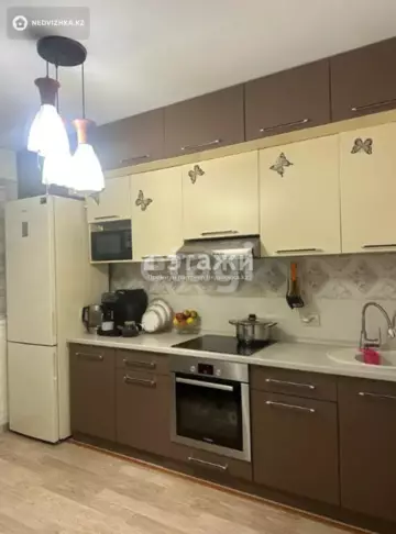 3-комнатная квартира, этаж 9 из 11, 71 м²