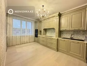 4-комнатная квартира, этаж 6 из 6, 152 м²