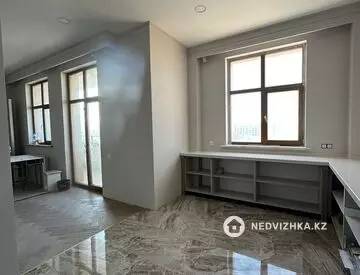 307 м², 6-комнатная квартира, этаж 5 из 7, 307 м², изображение - 3