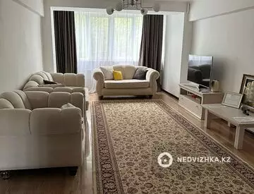 3-комнатная квартира, этаж 3 из 5, 95 м²