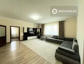 270 м², 6-комнатный дом, 11 соток, 270 м², изображение - 0