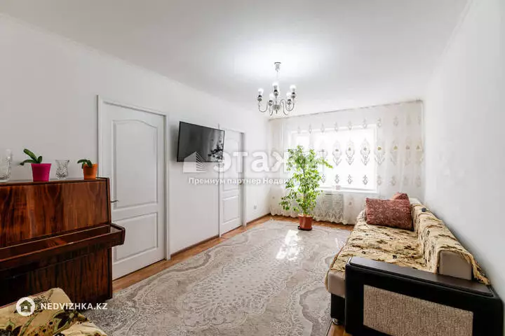 61 м², 4-комнатная квартира, этаж 3 из 5, 61 м², изображение - 1