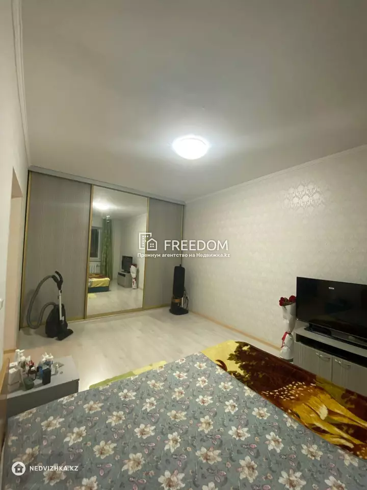 41 м², 1-комнатная квартира, этаж 3 из 12, 41 м², изображение - 1