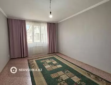 2-комнатная квартира, этаж 3 из 5, 44 м²