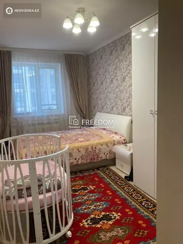 2-комнатная квартира, этаж 4 из 12, 62 м²