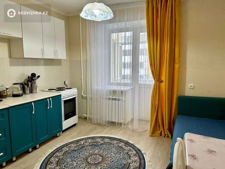 53 м², 1-комнатная квартира, этаж 3 из 12, 53 м², изображение - 1