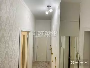 2-комнатная квартира, этаж 3 из 12, 58 м²