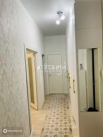 2-комнатная квартира, этаж 3 из 12, 58 м²