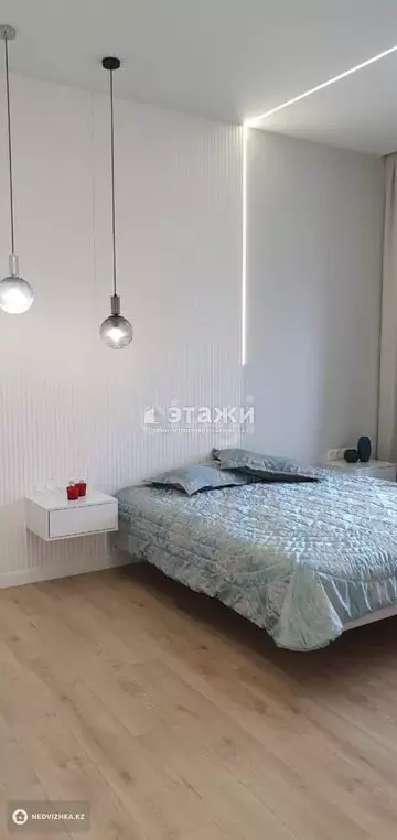 2-комнатная квартира, этаж 4 из 8, 92 м²