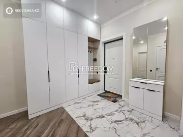 4-комнатная квартира, этаж 17 из 22, 127 м²