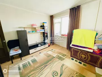 2-комнатная квартира, этаж 9 из 12, 51 м²