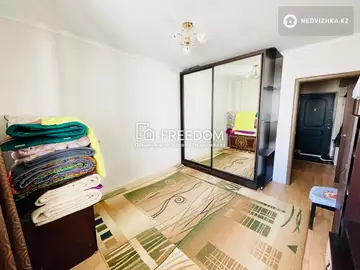 2-комнатная квартира, этаж 9 из 12, 51 м²