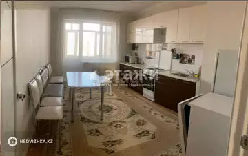 2-комнатная квартира, этаж 8 из 10, 74 м²