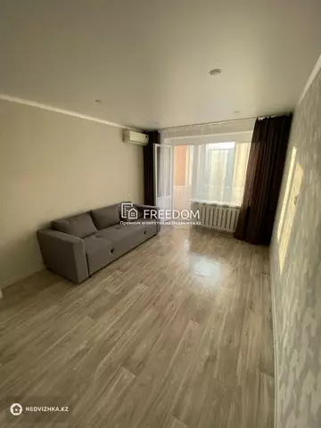 2-комнатная квартира, этаж 4 из 5, 46 м²