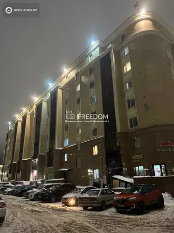 1-комнатная квартира, этаж 3 из 7, 37 м²