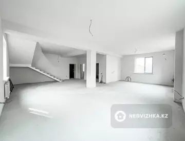 260 м², 4-комнатный дом, 7 соток, 260 м², изображение - 4