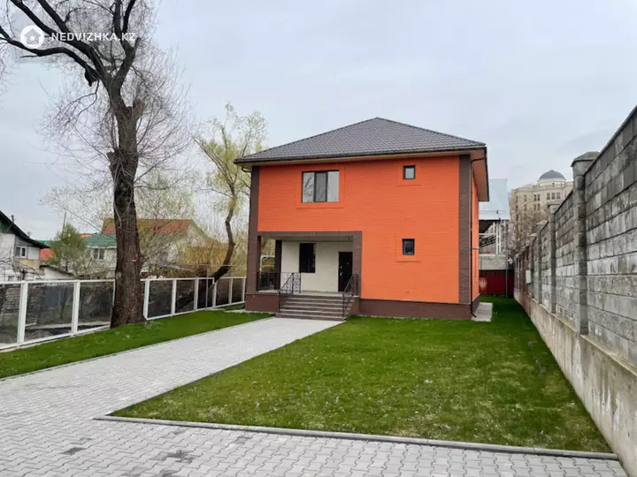 260 м², 4-комнатный дом, 7 соток, 260 м², изображение - 1