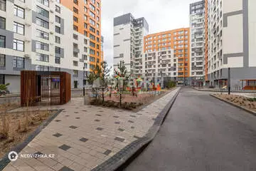 2-комнатная квартира, этаж 16 из 17, 49 м²