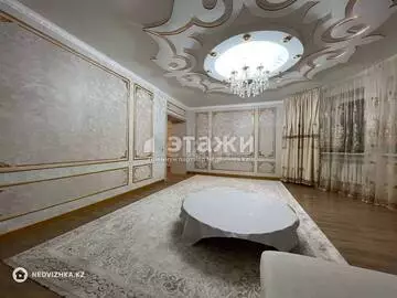 4-комнатная квартира, этаж 9 из 9, 114 м²