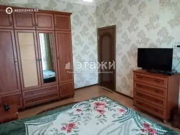 4-комнатная квартира, этаж 21 из 42, 145 м²