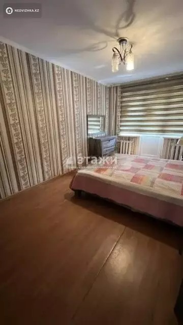 2-комнатная квартира, этаж 2 из 4, 42 м²