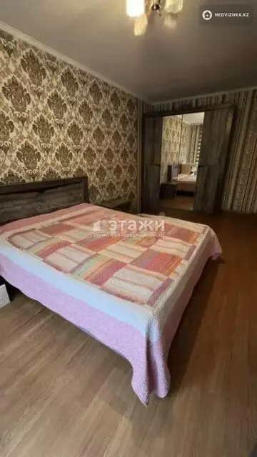 2-комнатная квартира, этаж 2 из 4, 42 м²