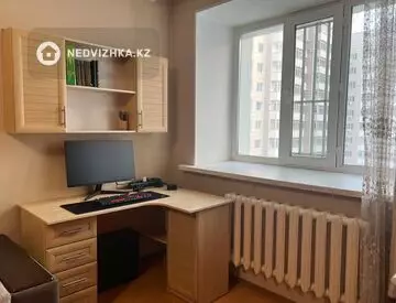 4-комнатная квартира, этаж 7 из 12, 136 м²