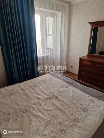 2-комнатная квартира, этаж 13 из 18, 64 м²