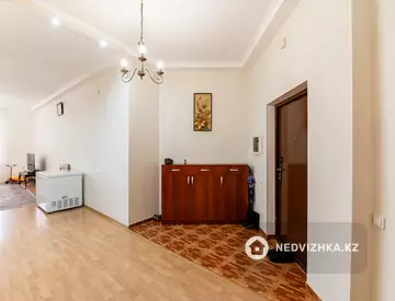 91.7 м², 2-комнатная квартира, этаж 4 из 7, 92 м², изображение - 1