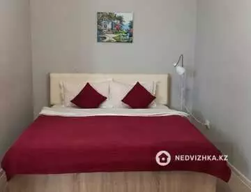 1-комнатная квартира, этаж 12 из 13, 34 м²