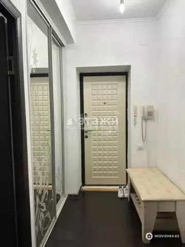 1-комнатная квартира, этаж 4 из 4, 33 м²