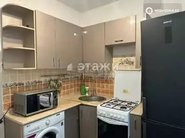 1-комнатная квартира, этаж 4 из 4, 33 м²