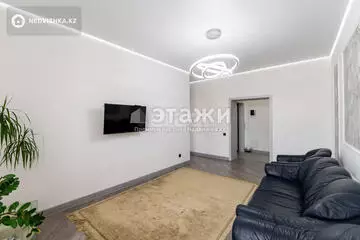 3-комнатная квартира, этаж 3 из 10, 76 м²