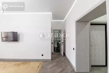 3-комнатная квартира, этаж 3 из 10, 76 м²