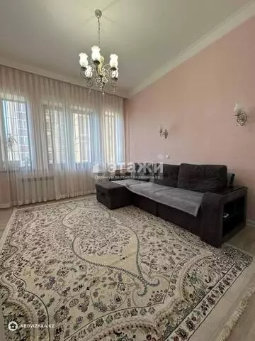 3-комнатная квартира, этаж 2 из 9, 107 м²