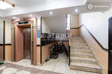 3-комнатная квартира, этаж 1 из 7, 80 м²
