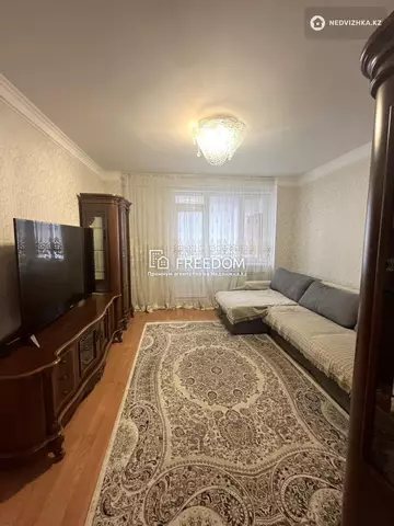 88 м², 3-комнатная квартира, этаж 2 из 9, 88 м², изображение - 1