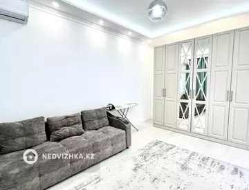 1-комнатная квартира, этаж 6 из 9, 38 м²