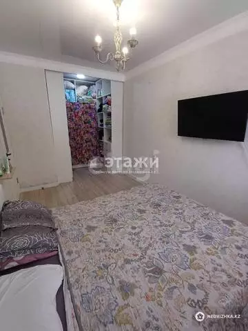 3-комнатная квартира, этаж 1 из 8, 57 м²