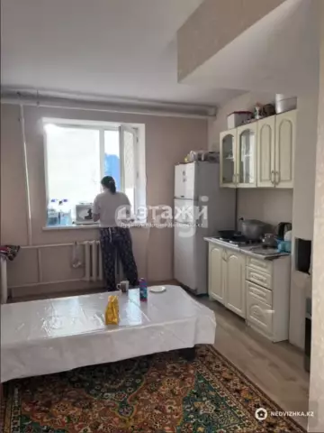 2-комнатная квартира, этаж 10 из 10, 57 м²