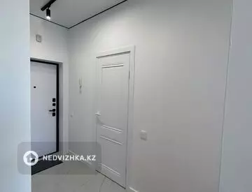 1-комнатная квартира, этаж 14 из 21, 40 м²