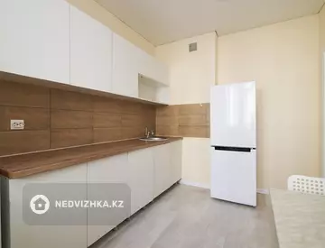 1-комнатная квартира, этаж 2 из 7, 32 м²