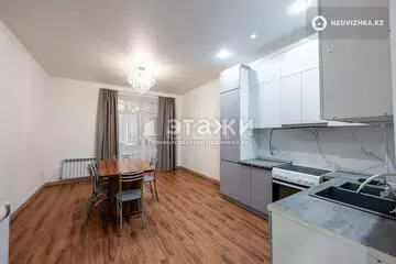 2-комнатная квартира, этаж 1 из 10, 50 м²