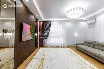 3-комнатная квартира, этаж 3 из 20, 101 м²