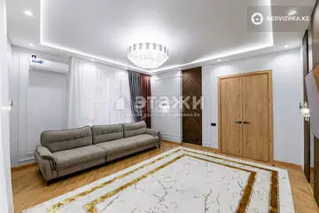 3-комнатная квартира, этаж 3 из 20, 101 м²