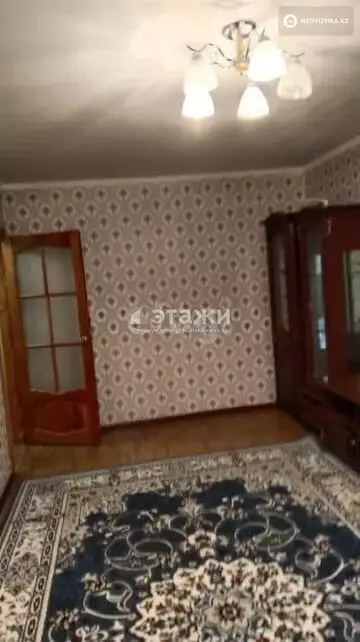 2-комнатная квартира, этаж 4 из 5, 45 м²