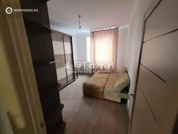 4-комнатная квартира, этаж 9 из 9, 109 м²