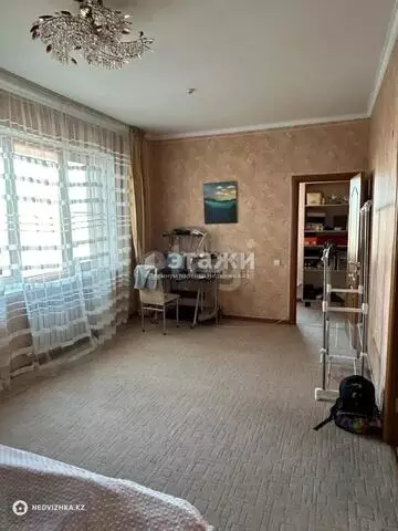 3-комнатная квартира, этаж 20 из 39, 134 м²